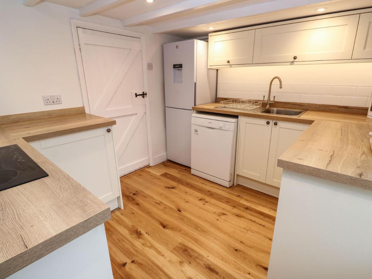 Oaktree Cottage 세인트오스틀 외부 사진
