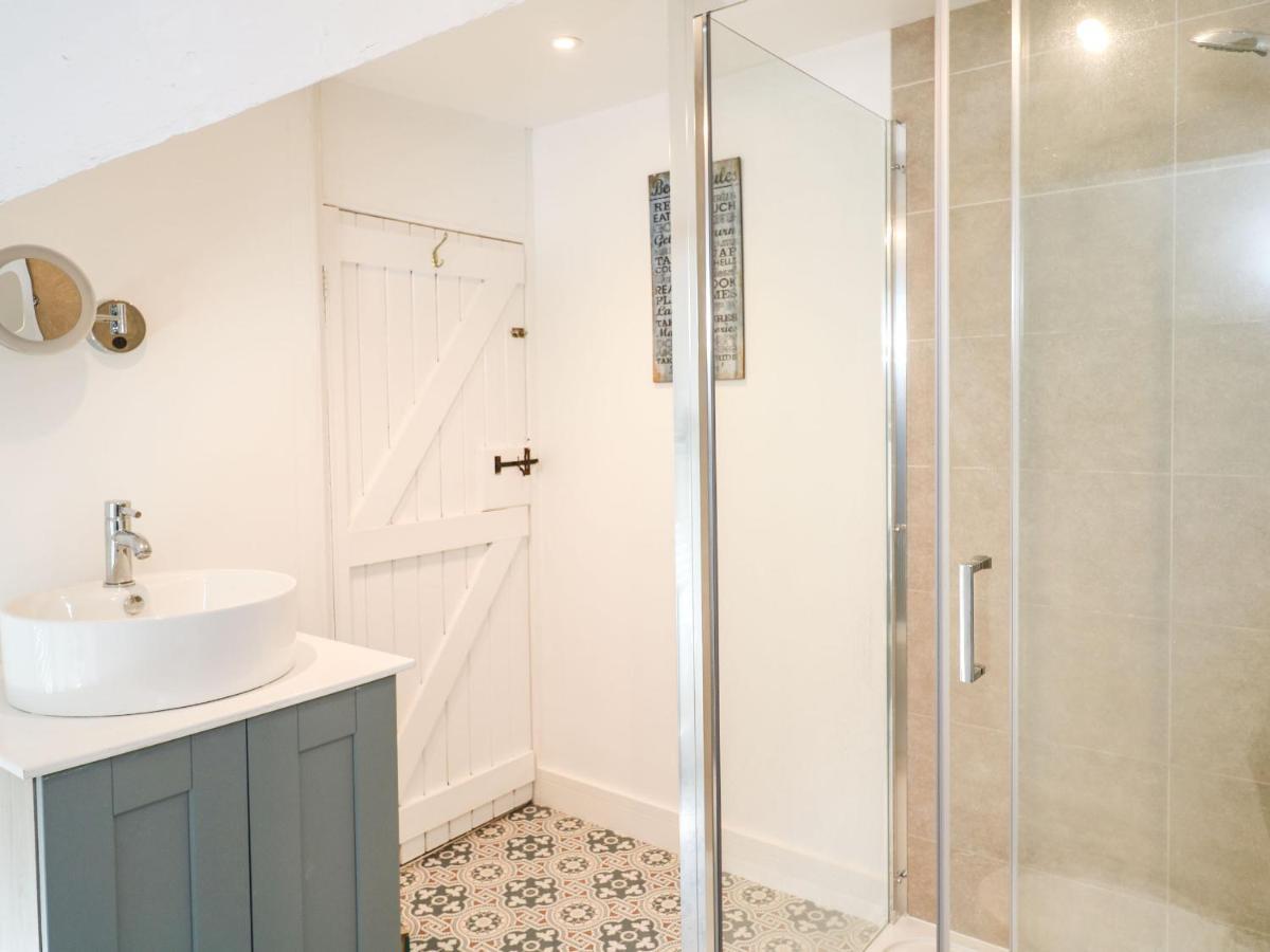 Oaktree Cottage 세인트오스틀 외부 사진