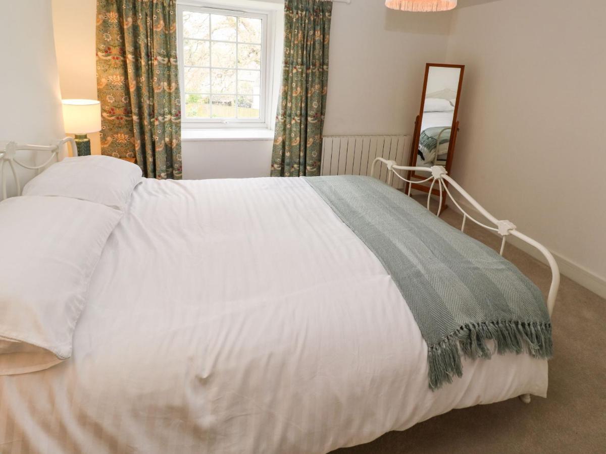 Oaktree Cottage 세인트오스틀 외부 사진