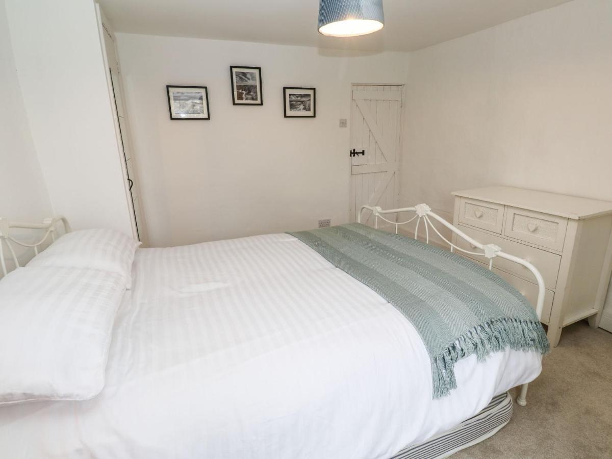Oaktree Cottage 세인트오스틀 외부 사진